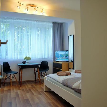Friendly Place Doki Гданьск Экстерьер фото